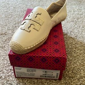 Tory Burch Cream Leather Espadrilles, brand new in box!